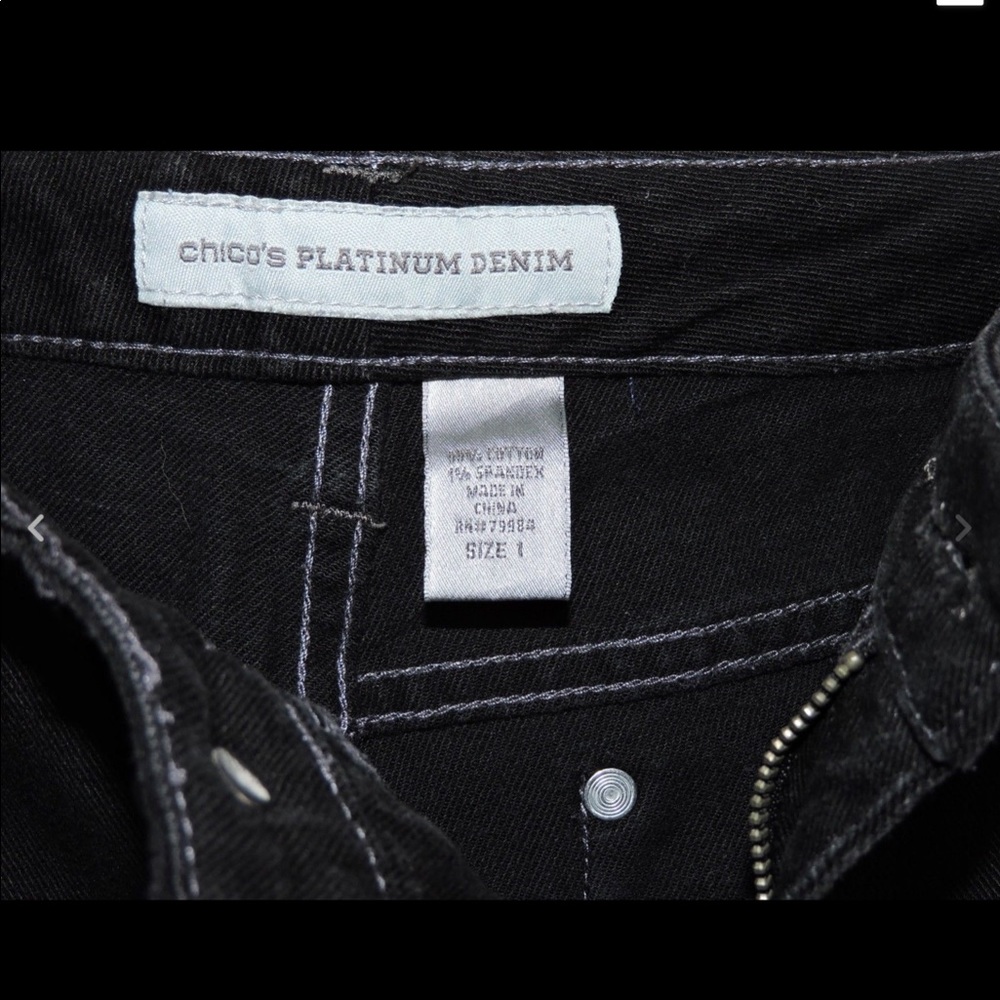 Chicos 1 Platinum Jeans Capri Ultimate Fit Dark - Picture 4 of 5